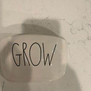 Rae dunn planter flower pot hanging garden “grow”